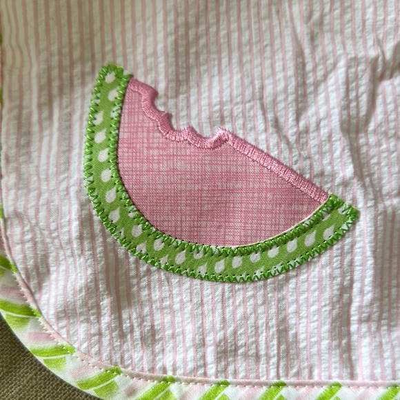 NWT Pink and Green Seersucker Baby Bib - Picture 3 of 5